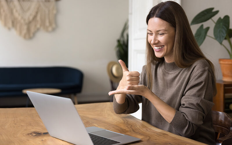 How to Become a Sign Language Interpreter